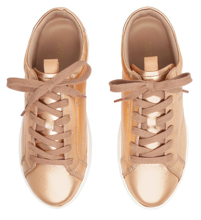 Rosé Metallic Laced Sneakers