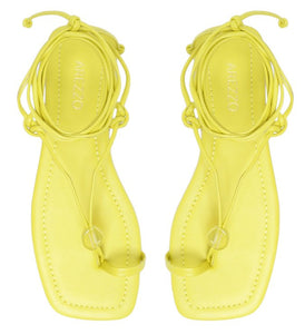 Flat sandals straps lashing