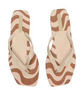 Square Printed Off-White Flip-flop and Brizza Bag