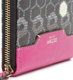 Load image into Gallery viewer, Black Bee.ZZ Square Pink Wallet
