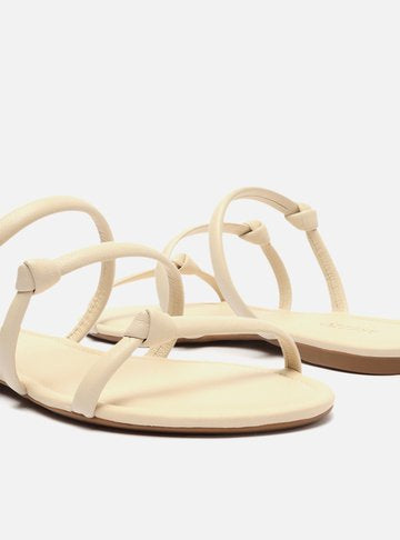 Flat Sandal Off-White Straps Knots