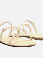 Load image into Gallery viewer, Flat Sandal Off-White Straps Knots
