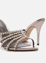 Load image into Gallery viewer, Silver Sandal Heel Thin Pedrarias
